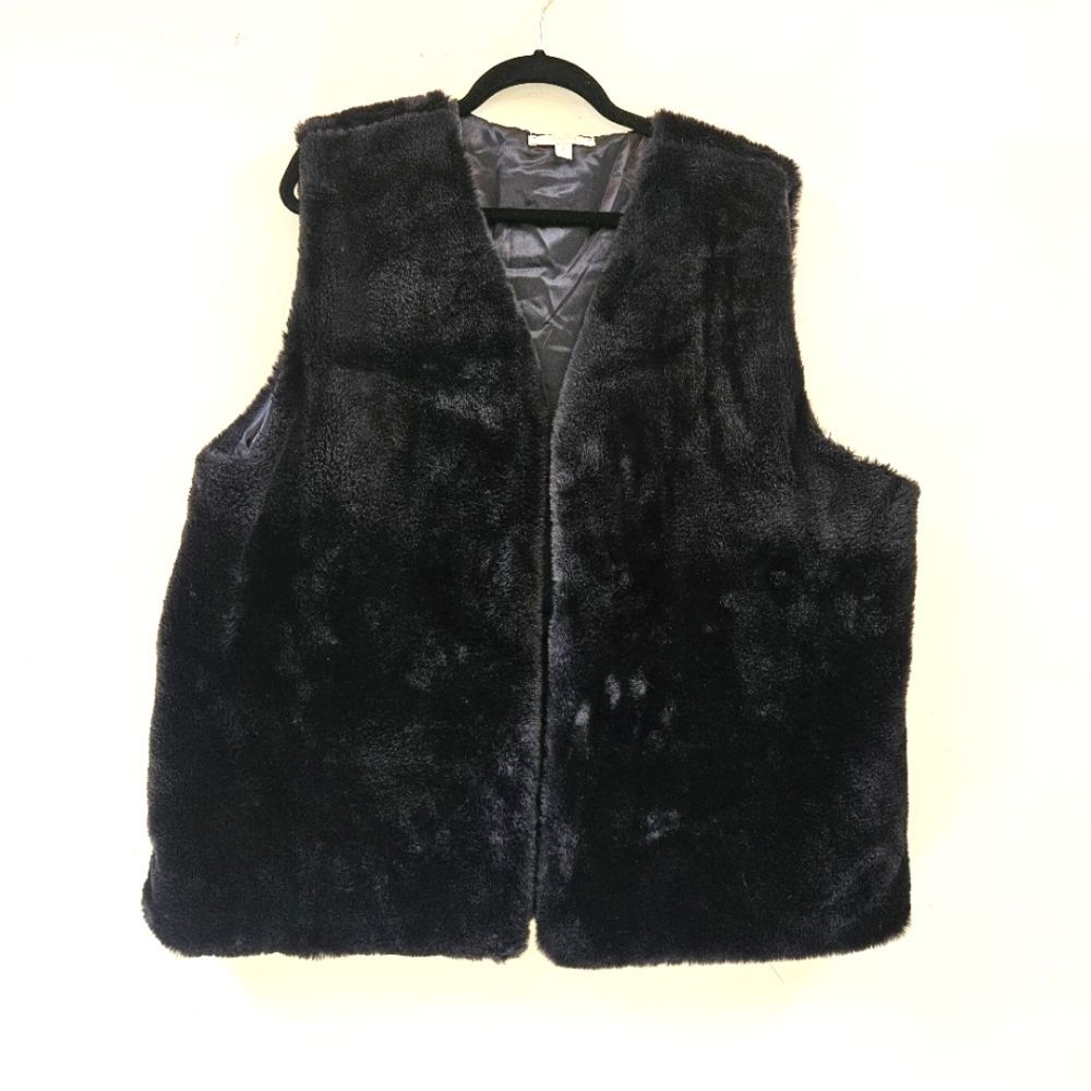 Haani Faux Fur Vest Black Women's 3X Satin Lined
